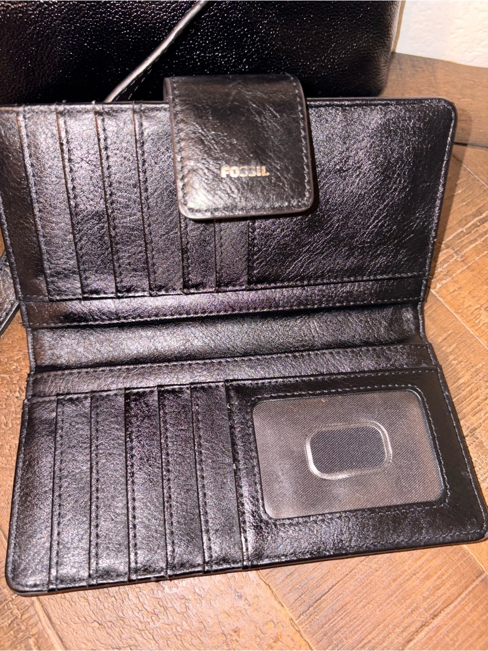 ❤️Fossil Black Leather Crossbody Bag with Matching Wallet - Picture 6 of 6